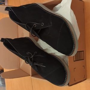 NIB TOMS Mateo Chukka Boot